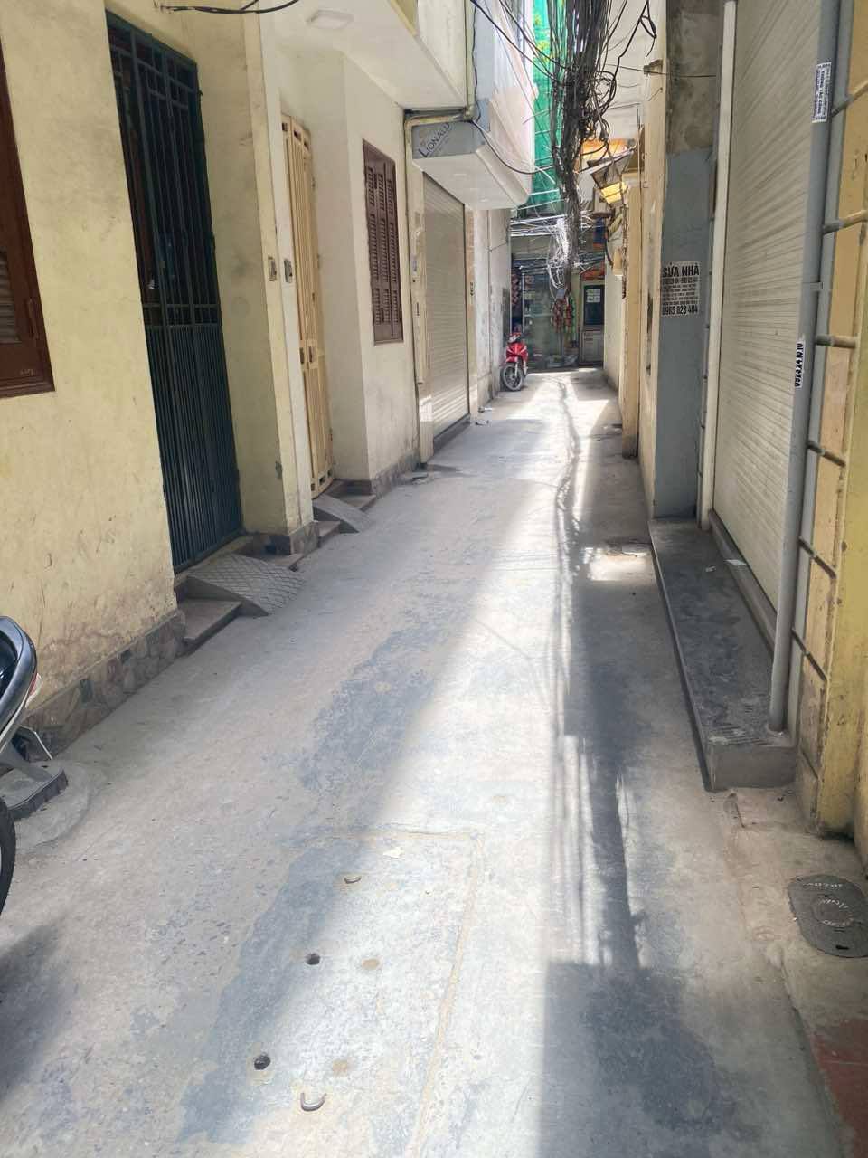 HOT!!! NHÀ PHỐ YÊN HOÀ - 1 NGOẶT VÀO ĐẾN NHÀ - GẦN PHỐ, GẦN XE - NGÕ THOÁNG, RỘNG - Ảnh 3